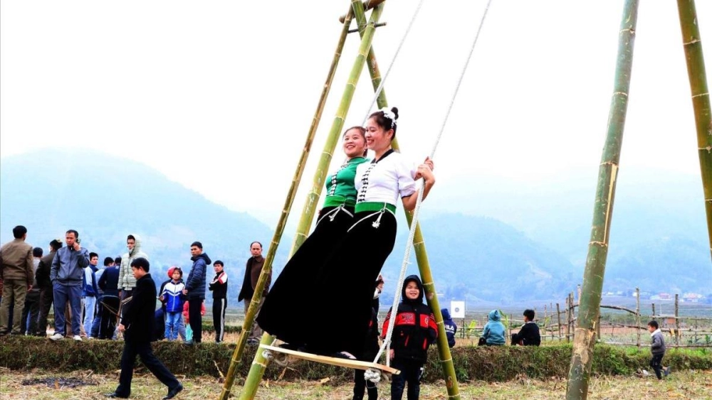 Luật chơi đánh đu giúp đảm bảo công bằng và an toàn