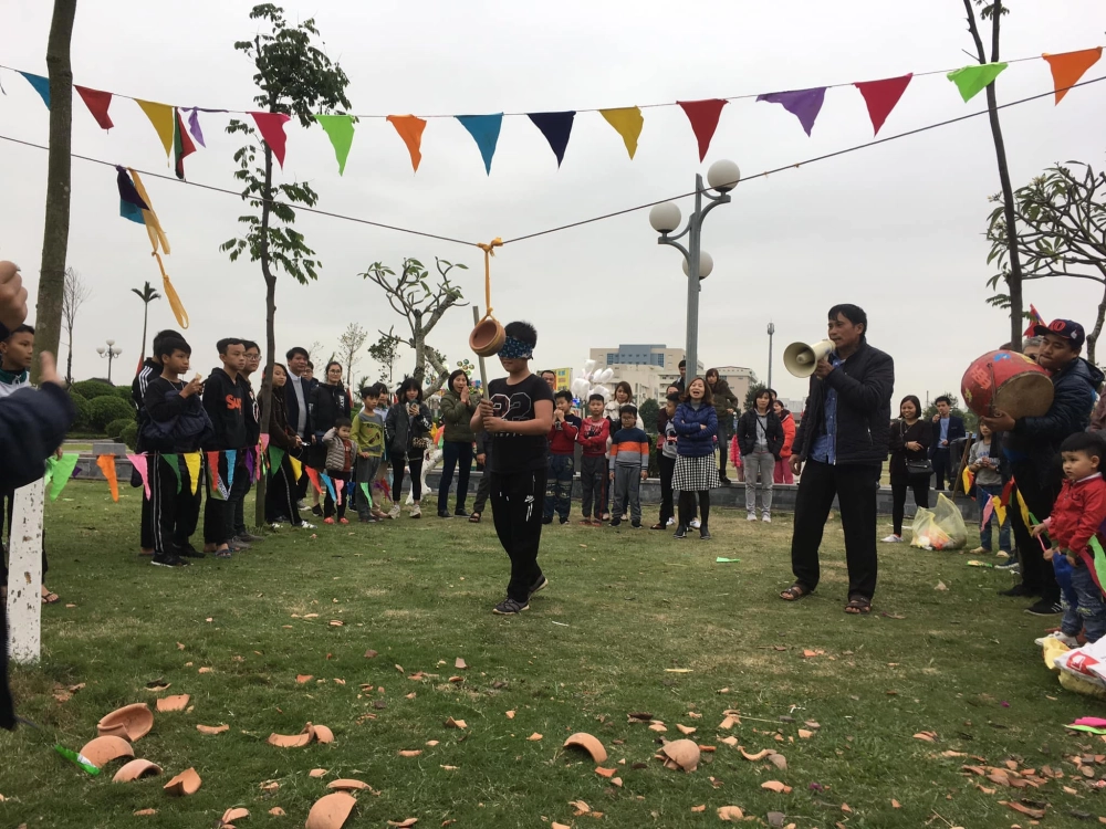 Trò chơi dân gian đập niêu gắn liền ký ức quê