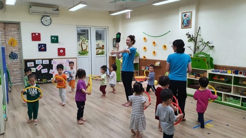 Hướng dẫn cách chơi trò chơi đèn xanh đèn đỏ chi tiết 