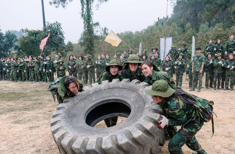Khung chương trình chi tiết kịch bản team building quân đội 2 ngày 1 đêm với các hoạt động rèn luyện ý chí và gắn kết đồng đội