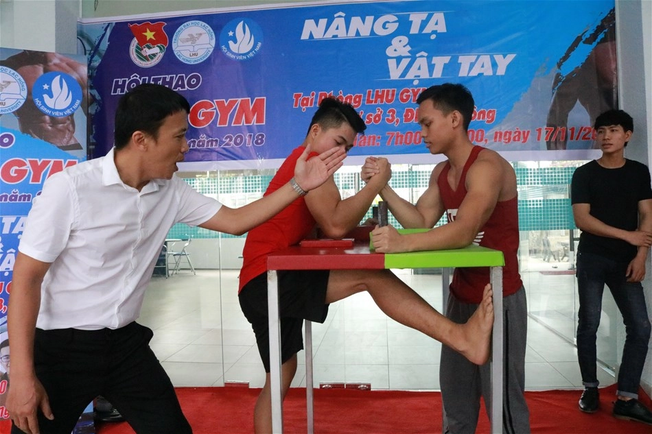 Hướng dẫn vật tay cơ bản cho người mới bắt đầu