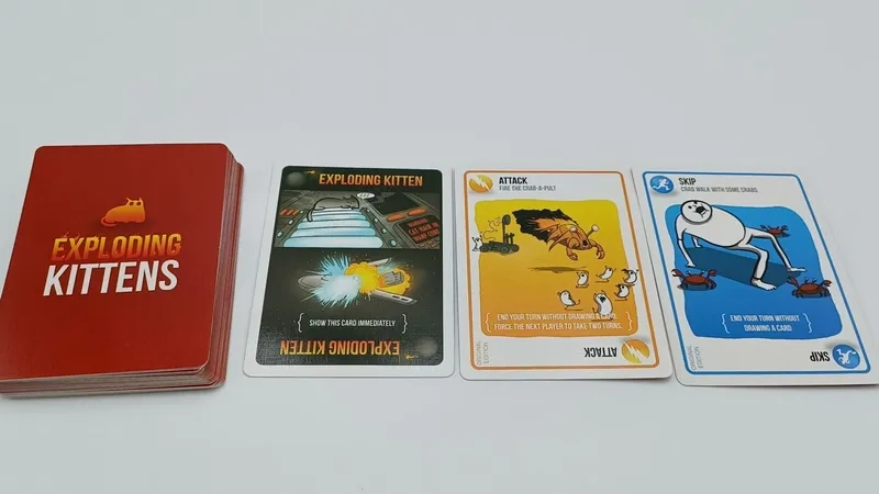 Exploding Kittens bản tiếng Việt dễ chơi dễ hiểu