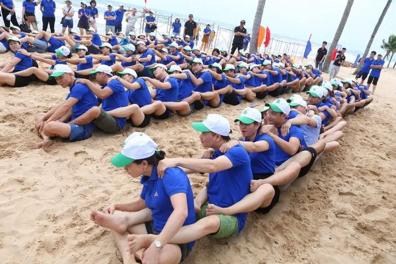 Đua thuyền trên cạn là gì qua hình ảnh thực tế