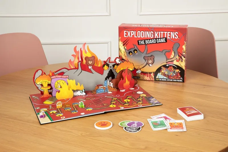 Exploding kitten mở rộng tăng độ khó hấp dẫn