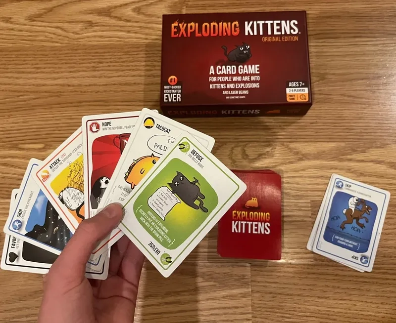 Áp dụng mẹo chơi Exploding Kittens để thắng nhanh