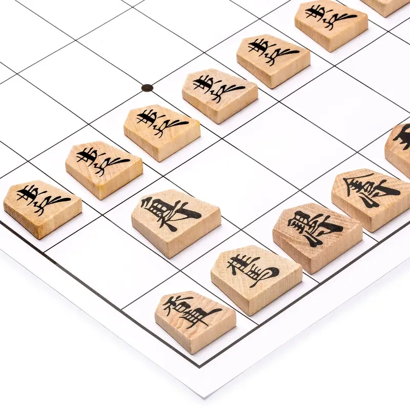 So sánh trực quan cờ Shogi khác cờ vua ở bố cục