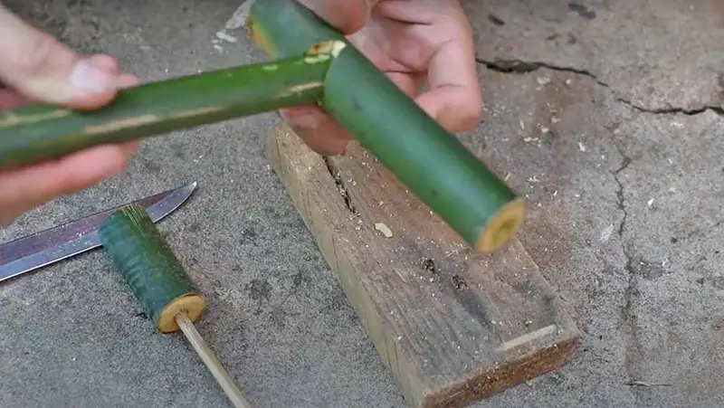 Cách làm súng thụt không cần dụng cụ phức tạp vẫn vui