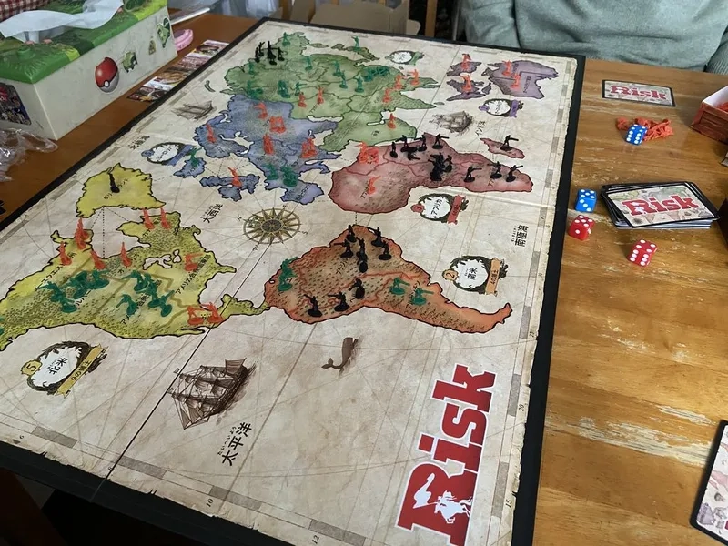 Trải nghiệm Risk online kịch tính nhất