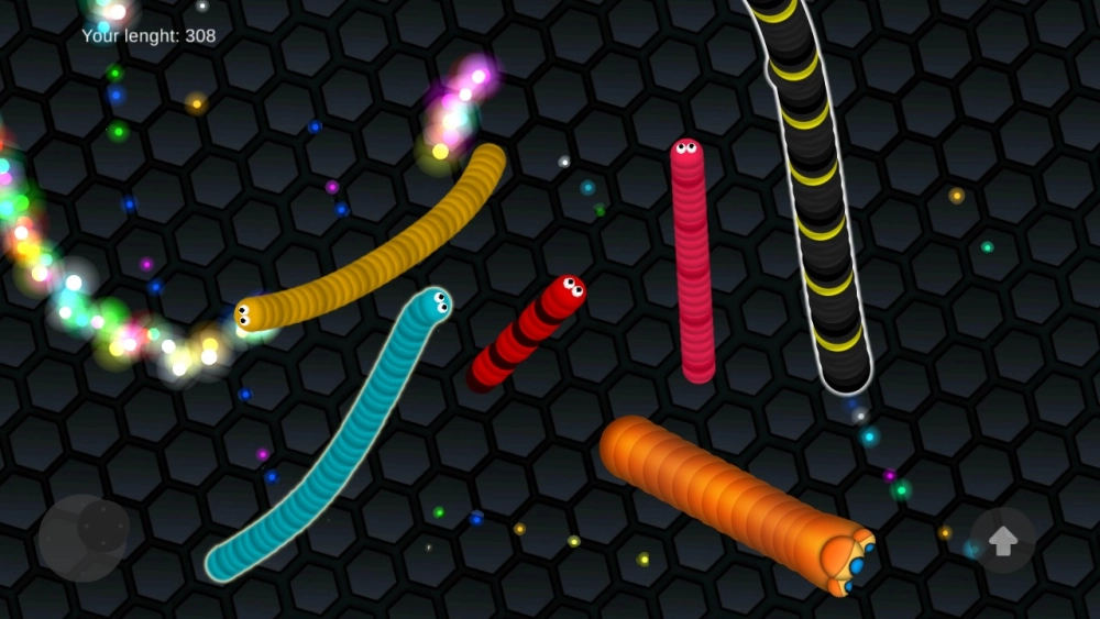 Mẹo sử dụng zoom slither io để tránh các bẫy của đối thủ khổng lồ