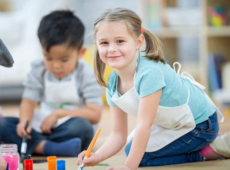 Hoạt động nhẹ nhàng giúp bé thư giãn với tô màu tranh cho trẻ em