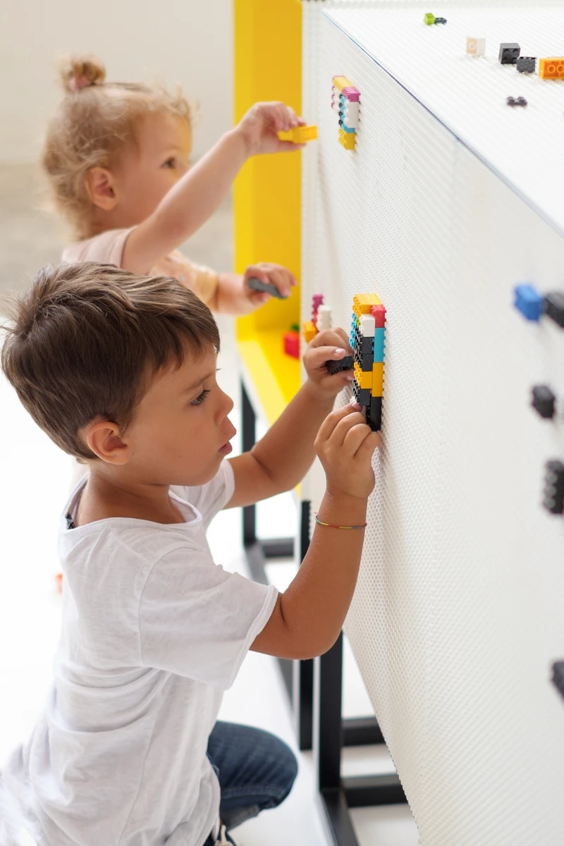 Khơi gợi trí tưởng tượng qua xếp hình lego sáng tạo