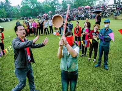 Đập niêu đất - Bí quyết định hướng chuẩn khi bị bịt mắt