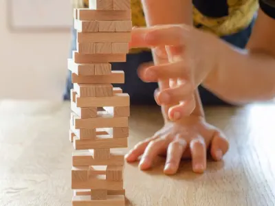 Rút gỗ Jenga - Bí kíp chơi đỉnh cao thách thức mọi đối thủ