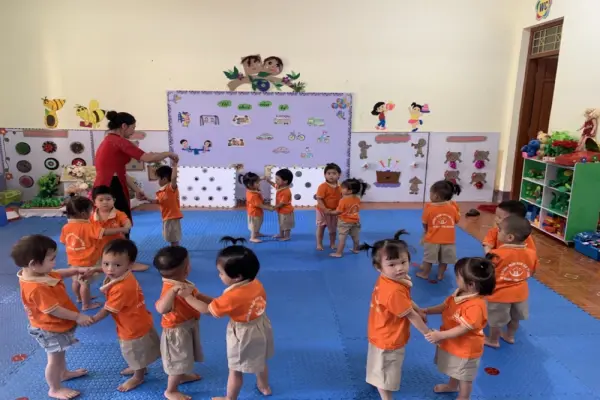 Lộn cầu vồng - Mẹo chơi an toàn và dễ thắng cho trẻ em