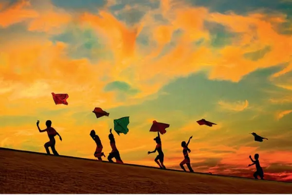 Thả diều dân gian - Cách chơi an toàn và mẹo bay cao bay xa