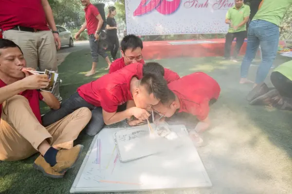 Thổi bột tìm kẹo - Luật chơi và cách tổ chức teambuilding