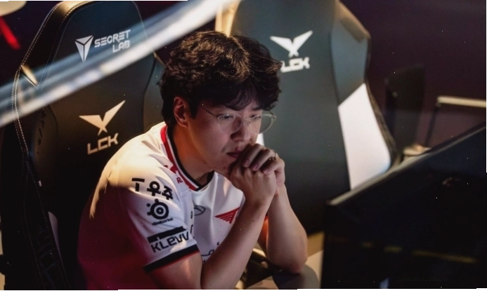HLV kkOma có thể trở lại LCK Cup 2026