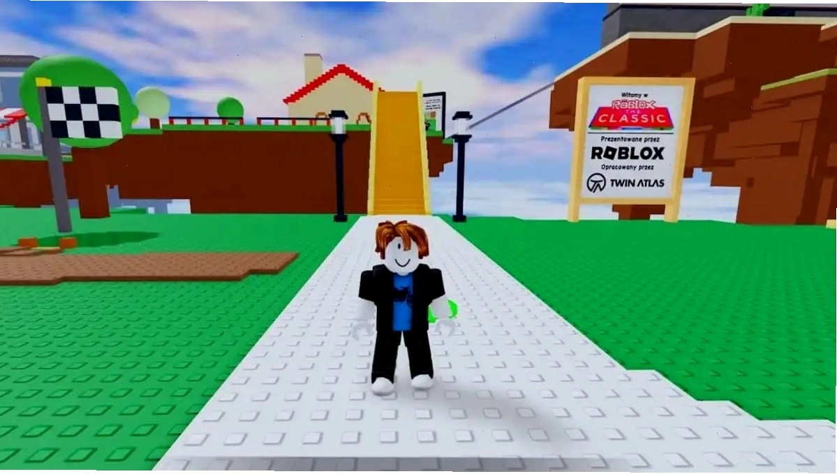 Người chơi Roblox đứng trong môi trường game