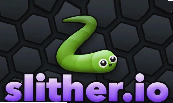 Trận chiến giữa nhiều chú rắn trong Snake Lite