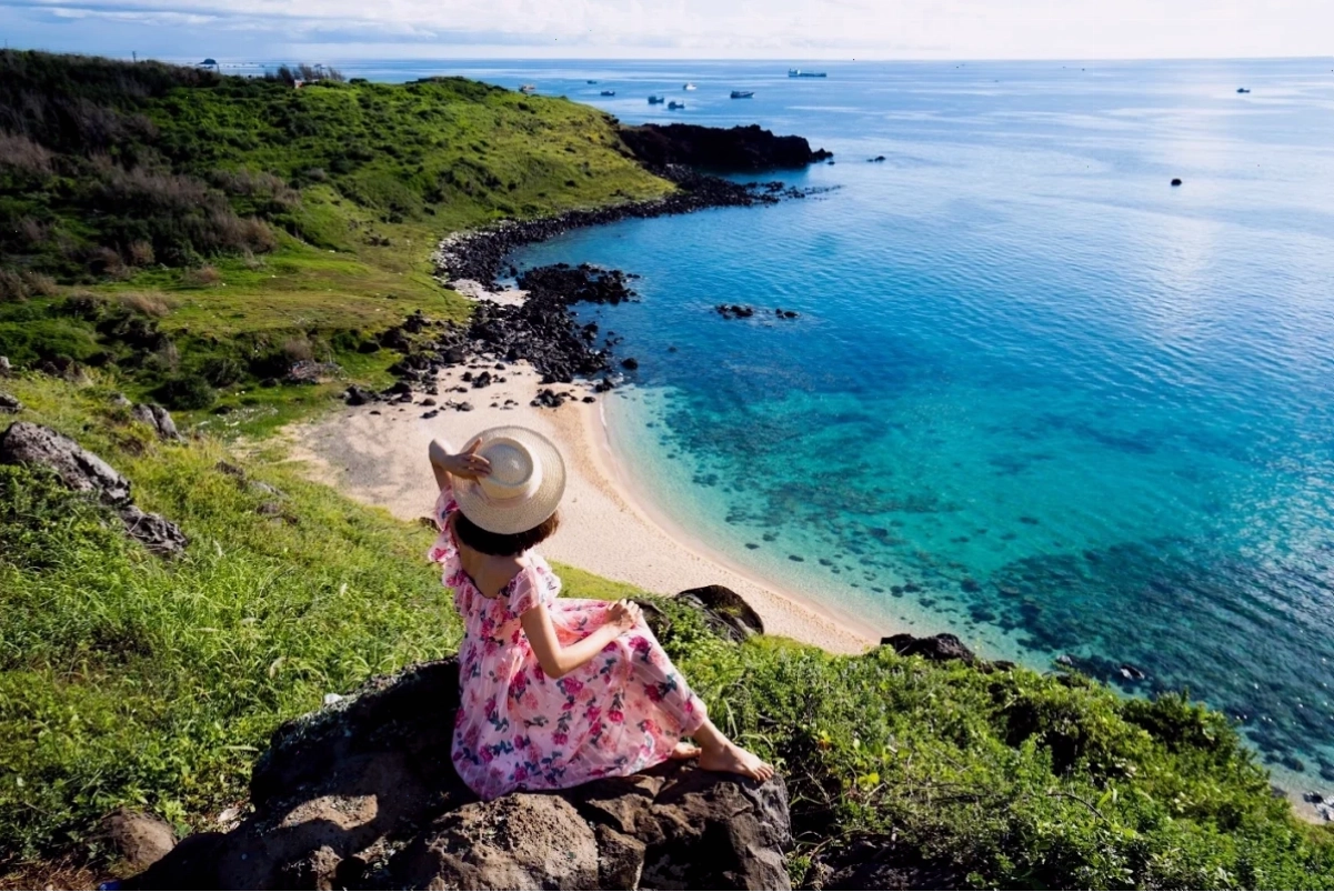 tour du lịch khám phá đảo Phú Quý ngắm hoàng hôn