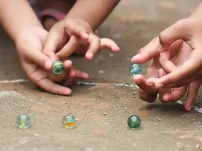 Bắn bi - Luật chơi và mẹo bắn chuẩn xác bách phát bách trúng