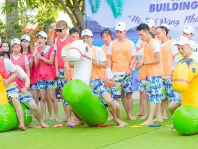 Đua thuyền trên cạn - Bí quyết thắng giải Team Building