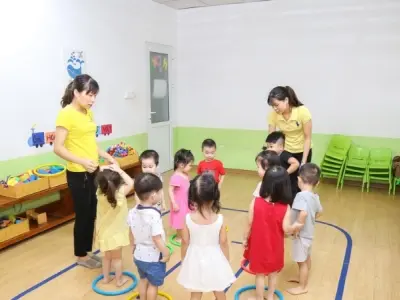 Trời nắng trời mưa - Kinh nghiệm tổ chức cho bé vui
