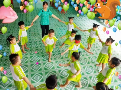 Cách Chơi Bịt Mắt Bắt Dê: Hướng Dẫn Chi Tiết Cho Trẻ Mầm Non