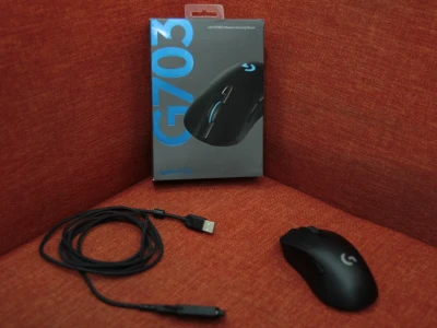 Logitech G703 HERO: Chuột Không Dây Hiệu Năng Cao Cho Game Thủ
